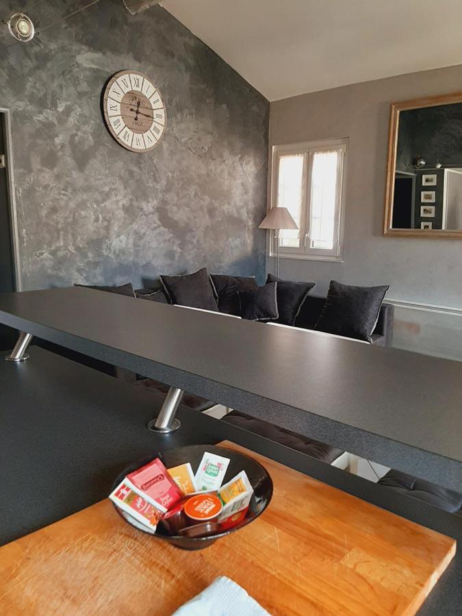 T2 Centre Ville Vue Faron 40M2 En Zone Pietonne 4Eme Etage Toulon Dış mekan fotoğraf